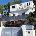 La Gacélyte Piscine Privée Joli Bas De Villa Carqueiranne