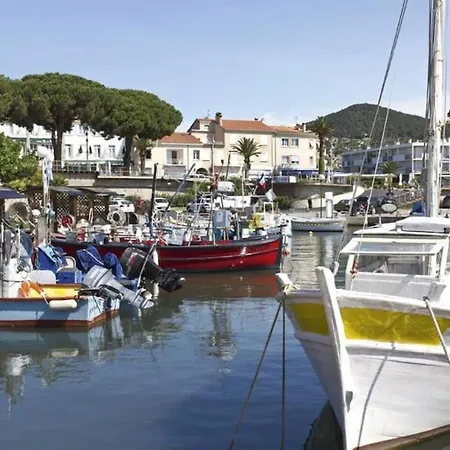 La Gacelyte Piscine Privee Joli Bas De * Carqueiranne
